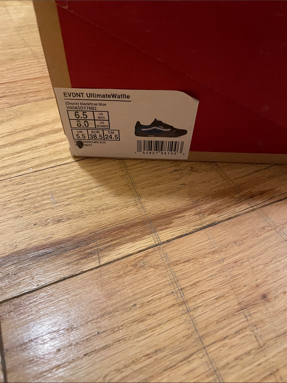Vans Navy Blue and Black Low-Top Skate Shoe